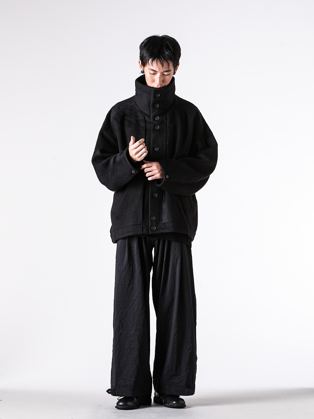 JAN-JANVANESSCHE(ヤンヤンヴァンエシュ) - 25-26AW  - ジャケット - JACKET WITH HIGH STANDING COLLAR （Jet Black） / JACKET#61 2-003