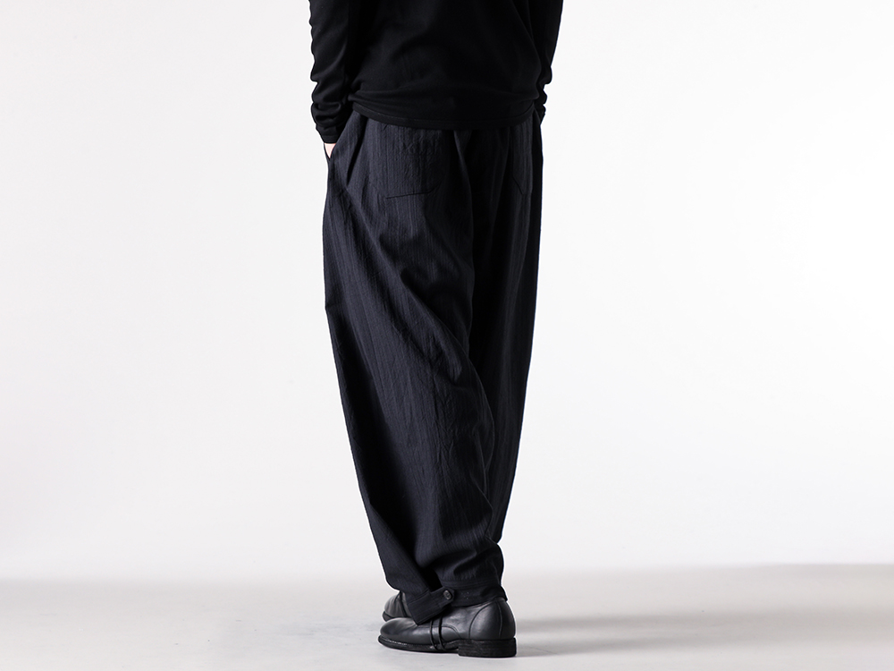 JAN-JANVANESSCHE(ヤンヤンヴァンエシュ) - 25-26AW - パンツ - DOUBLE PLEATED TROUSERS （Dark Striped） / TROUSERS#87 5-002