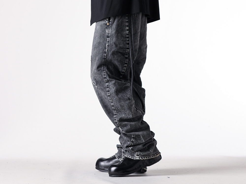 ISO - 25AW  - 下半身 - ISO-035-TRS ISO x ANACHRONORM Damaged Denim Curve Pants - VI-KLG-001-09 KIDS LOVE GAITE Collaboration In Heel Boots 2-004