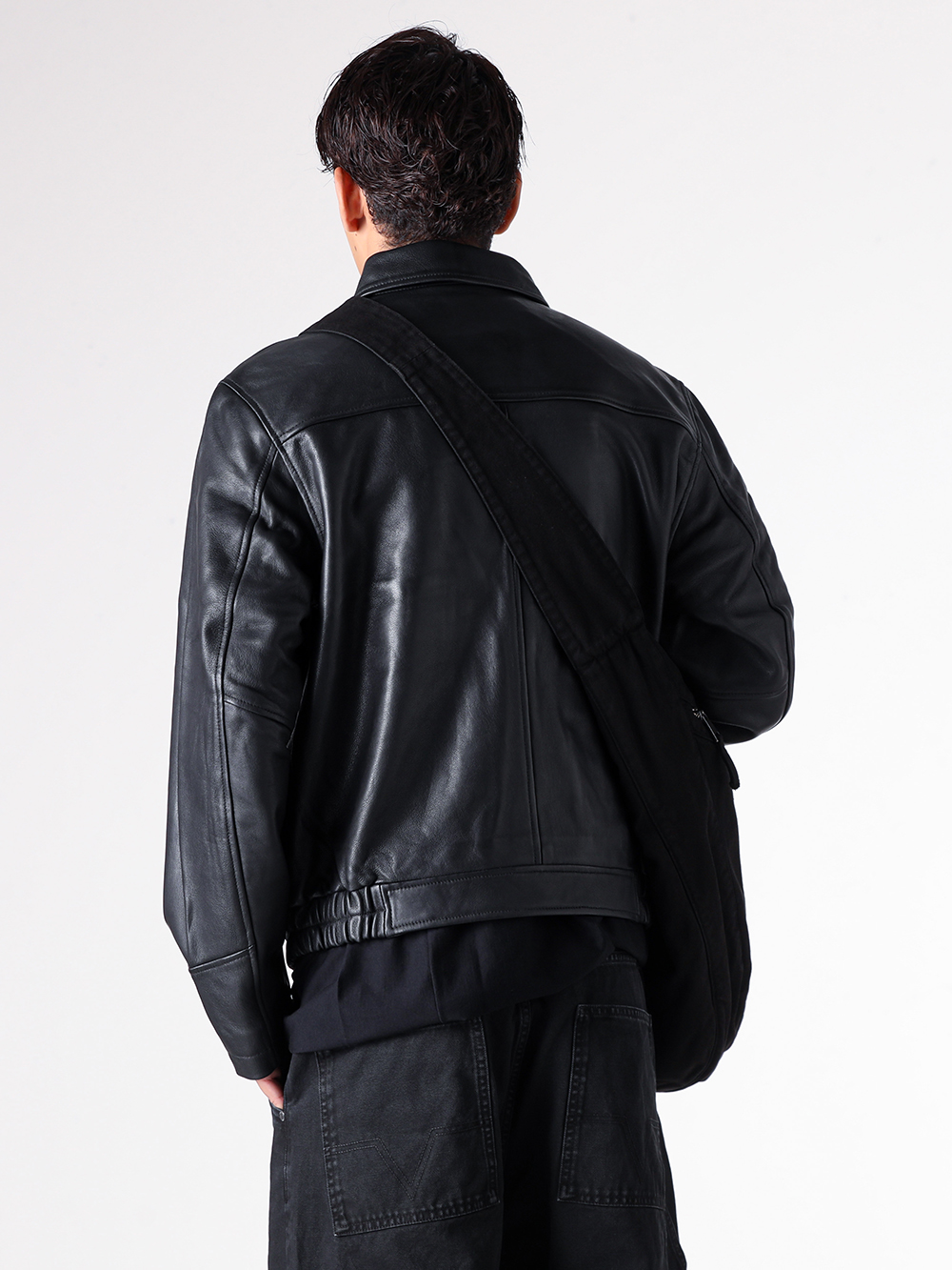 NO MAINTENANCE - 25AW styling - A Leather Jacket Updating the Flight Jacket for Today - NM-0026-HR - AERO LEATHER JACKET - CSC-SVB3 - Long Sleeve SUVIN Cotton Jersey - NM-0116-WB - WASHED CANVAS SLING BAG 1-003