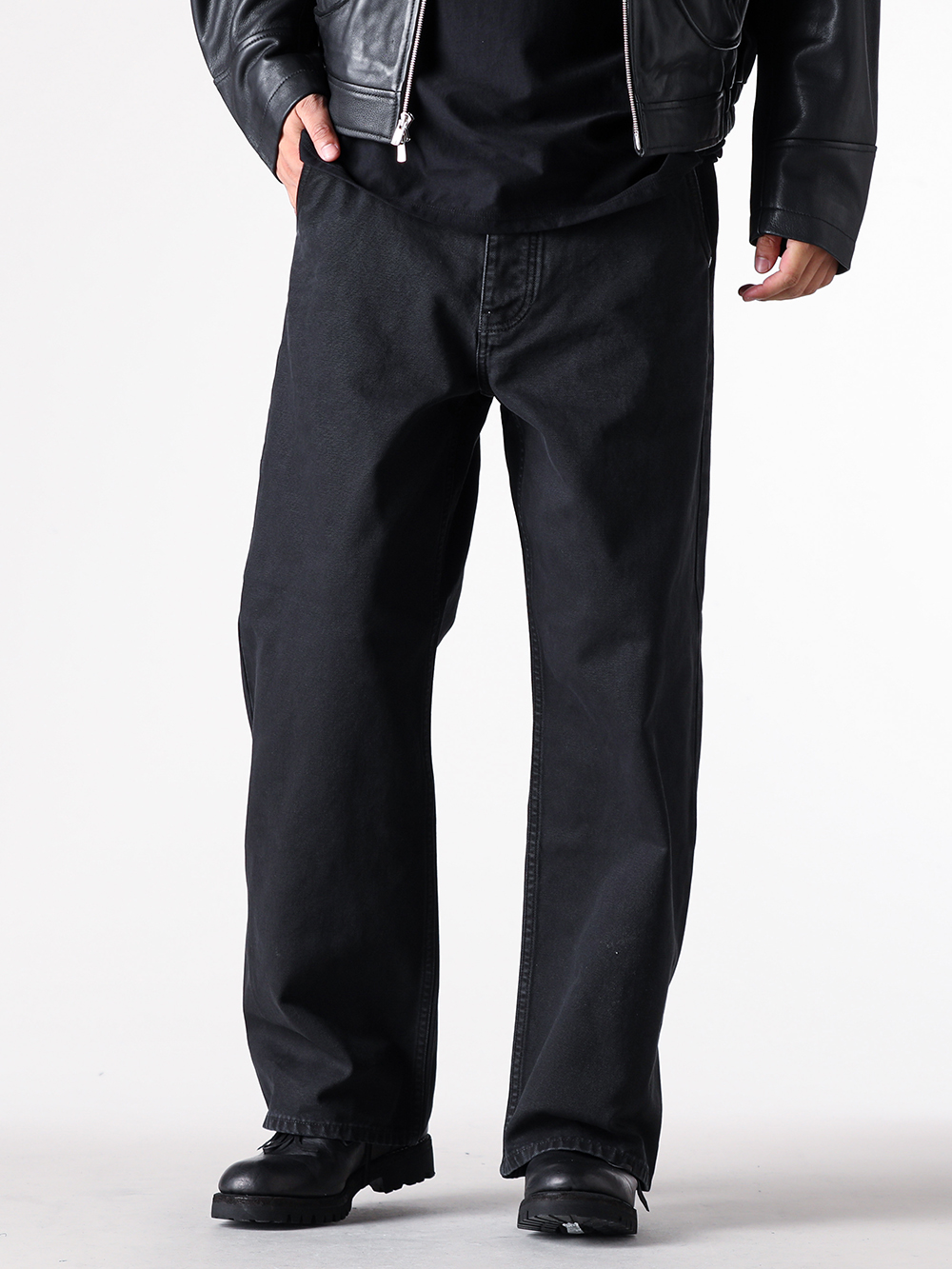 NO MAINTENANCE - 25AW  - Carpenter Pants with Twisted Side Seams and a Refined Wide Silhouette - NM-0205-WB - TORAI CARPENTER PANTS - 792VX - Norvegian welted Derby Shoes Vibram Sole 2-001