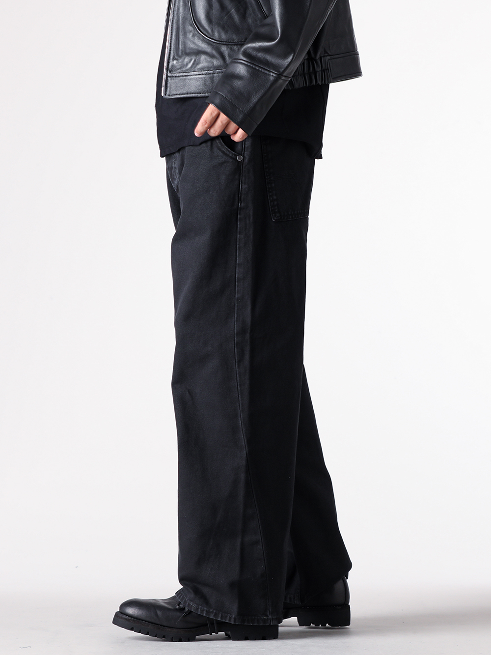 NO MAINTENANCE - 25AW  - Carpenter Pants with Twisted Side Seams and a Refined Wide Silhouette - NM-0205-WB - TORAI CARPENTER PANTS - 792VX - Norvegian welted Derby Shoes Vibram Sole 2-002