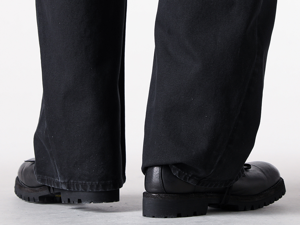 NO MAINTENANCE - 25AW  - Carpenter Pants with Twisted Side Seams and a Refined Wide Silhouette - NM-0205-WB - TORAI CARPENTER PANTS - 792VX - Norvegian welted Derby Shoes Vibram Sole 2-006