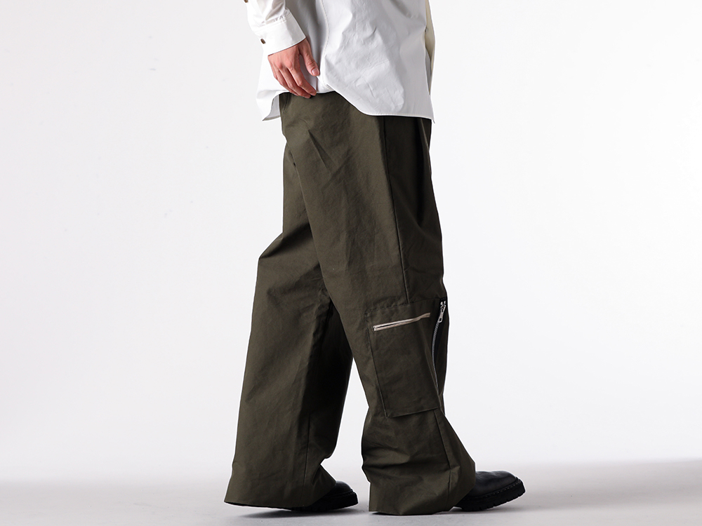 daisuke tanabe - 25-26AW - Flare Cargo Pants with Exceptional Silhouette Design - ohma Flare Trousers (02_221 olive) - Norwegian Welted Derby Shoes Vibram Sole (792VX) 2-006