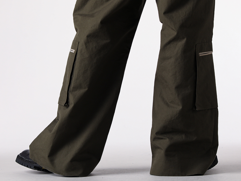 daisuke tanabe - 25-26AW - Flare Cargo Pants with Exceptional Silhouette Design - ohma Flare Trousers (02_221 olive) - Norwegian Welted Derby Shoes Vibram Sole (792VX) 2-009