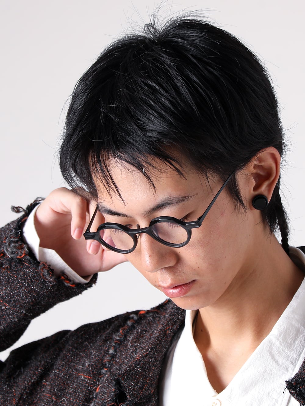 KLASICA - 25AW Styling - A gown coat that exudes overwhelming presence just by throwing it on - 25F-GCT-A01 - Cut off Hem Belted Gown Coat - 25F-SH49-G40 - Plain looks unbalance shirts 1-007