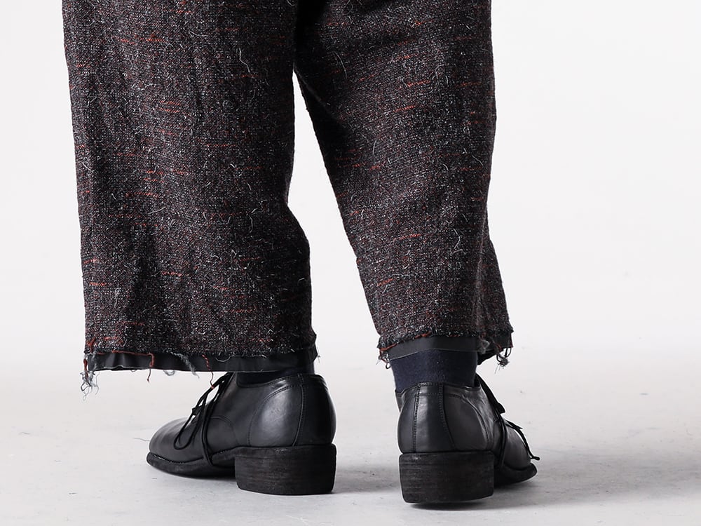 KLASICA - 25AW  - セットアップでより深みを増すワイドパンツ - 品番+商品名2-1 - 25F-TRS-A06 - Bias Tuck Strings Tapered TRS - 792X - Derby Shoes Double Sole 2-005