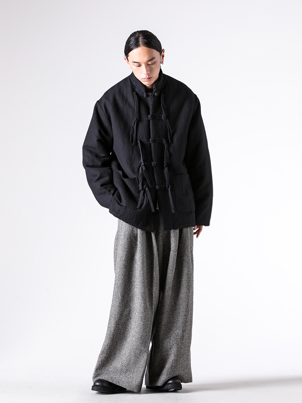 UMA WANG - 25-26AW - Full coordination photo gallery - JAPE JKT (W5/M/UM6547) - POLO TOP (W5/M/UK7584) - POETIC PANTS (W5/M/UM3521) - Norwegian Welted Derby Shoes Vibram Sole (792VX) 3-003