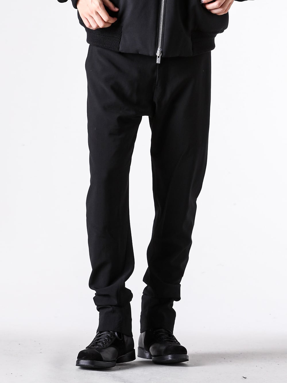 CROMAGNON - 25AW  - DEVOAの定番アナトミカルスリムパンツ - PTJ-SPWS - Slim Pants Shrink-proof Wool - FW-ASPBB - ASP × DEVOA Hand Made BootsASP × DEVOA Hand Made Boots 2-001