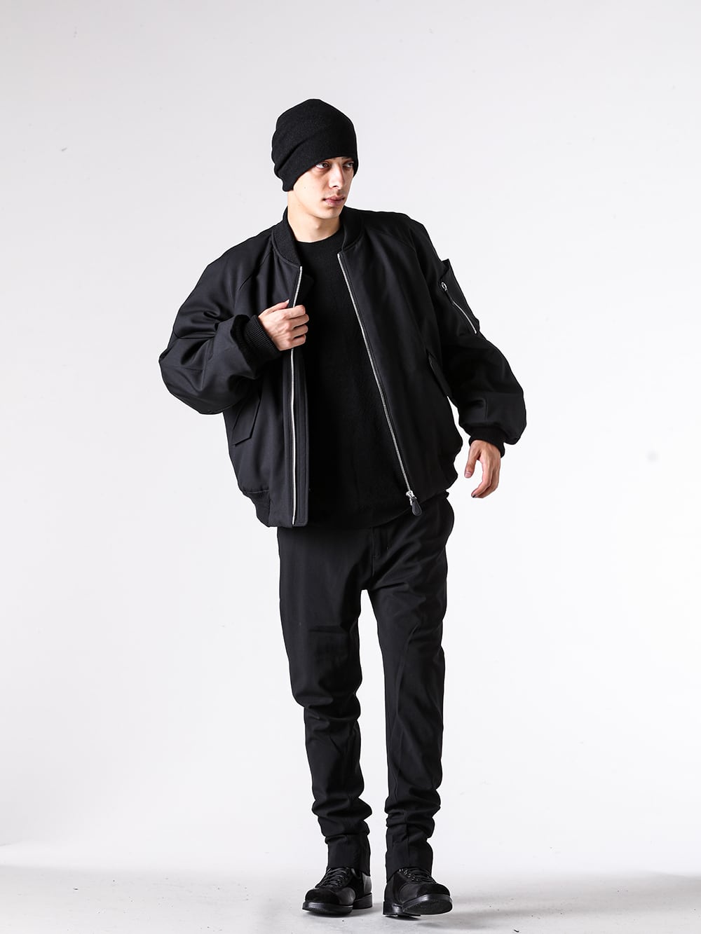 CROMAGNON - 25AW - コーディネート全体の写真一覧 - CJ-LSRGB - MA-1 Jacket Wool Gabardine - KTS-MCK3 - Knit Long Sleeve Merino Wool / Cotton - PTJ-SPWS - Slim Pants Shrink-proof Wool - FW-ASPBB - ASP × DEVOA Hand Made BootsASP × DEVOA Hand Made Boots - CK-CKT1 - Knit Cap Pure Cashmere 3-004