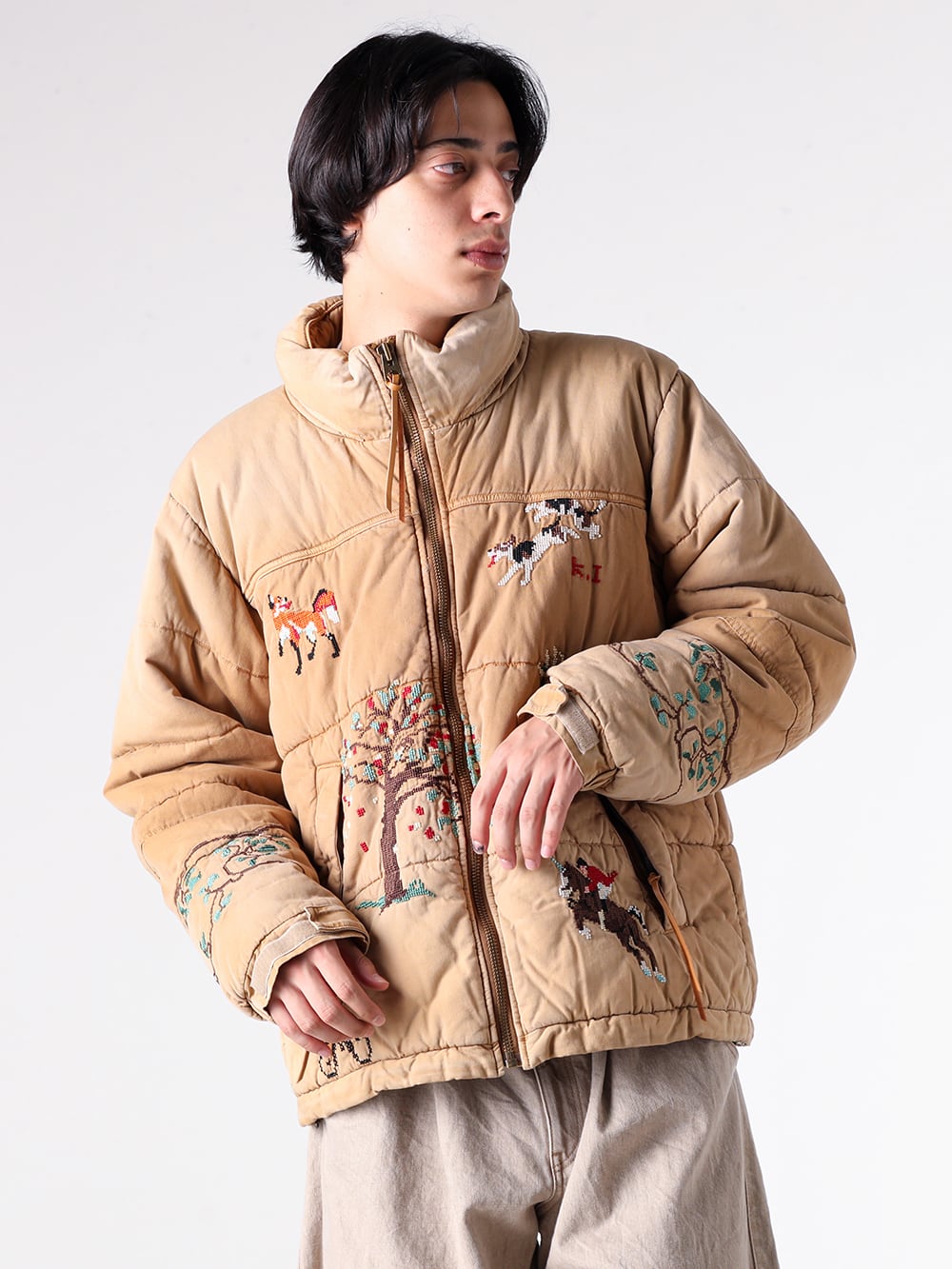 KHOKI - 25AW Styling - Down jacket with unique embroidery - 25fw-jk-07 - Vintage-effect puffer jacket - 25fw-t-03 - Vintage-effect sweat cardigan 1-001