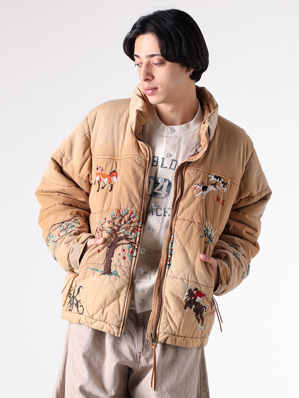 KHOKI 25-26AW 刺繍ダウンジャケット ストリートスタイリング