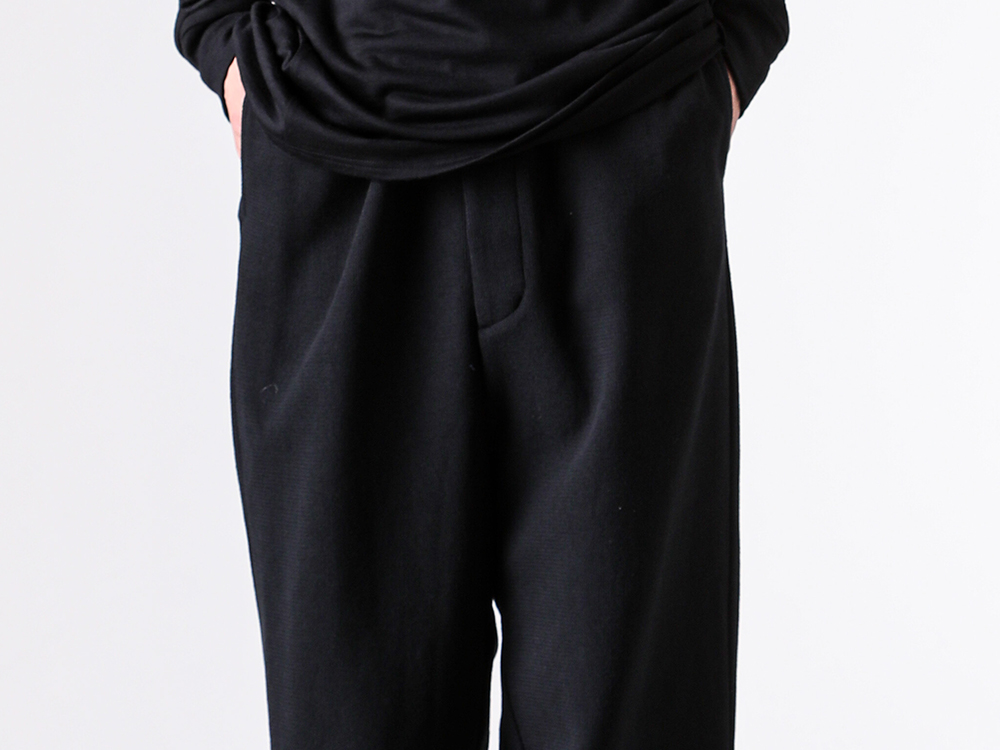 FRACTION - 25-26AW - BT Trousers Featuring a Neat Look and Relaxed Silhouette - BT Trouser (FM25SS502OEMR) - Back Zip Boots Single Sole Wide Model (988X) 2-002