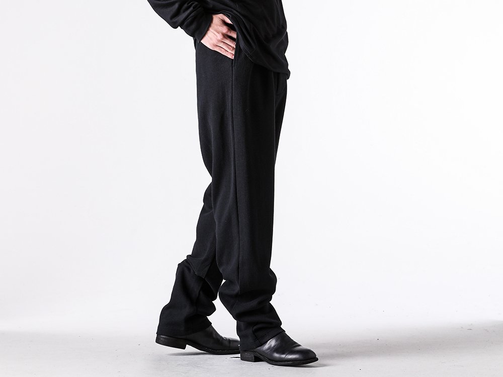 FRACTION - 25-26AW - BT Trousers Featuring a Neat Look and Relaxed Silhouette - BT Trouser (FM25SS502OEMR) - Back Zip Boots Single Sole Wide Model (988X) 2-003
