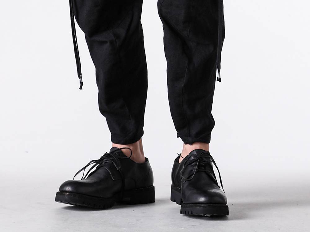 D.HYGEN - 25-26AW - lower body - Stretch Denim Bush Pocket Cropped Pants (ST107-0525A) - Norwegian Welted Derby Shoes Vibram Sole (792VX) 2-006