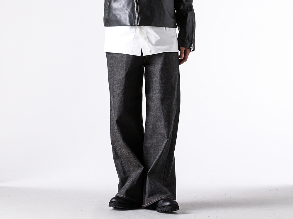 daisuke tanabe - 25-26AW - lower body - Coffee Black Denim Trousers (00_902) - Norwegian Welted Derby Shoes 2-001