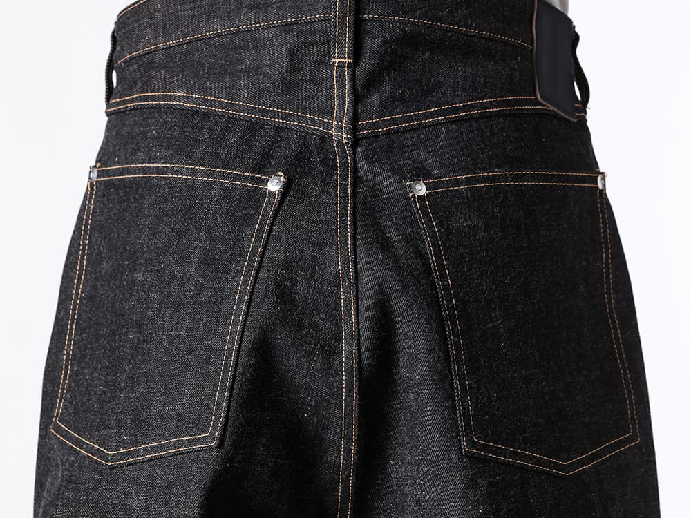 daisuke tanabe - 25-26AW - lower body - Coffee Black Denim Trousers (00_902) - Norwegian Welted Derby Shoes 2-003