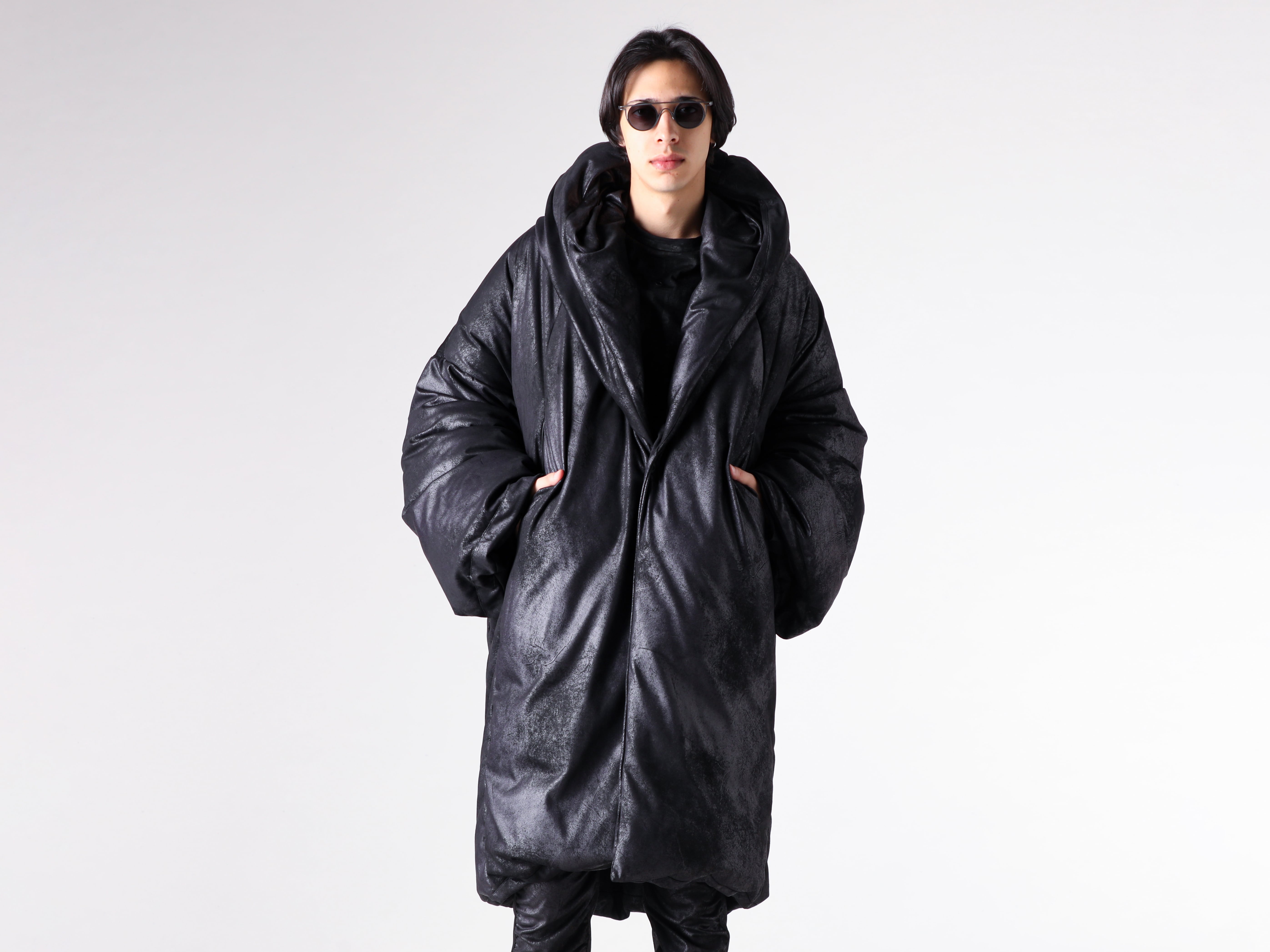 Justin Gall - 25AW styling - 上半身 - JGALL_RAWTAW25-02 - ABOMINABLE MAX PUFF PARKA - JGALL_RAWTAW25-28 - Layered Tar Waist Tee Brushed Slub Cotton - JGALL_RAWTAW25-42 - Titanium Layered Sphere Shades Cvb 1-001