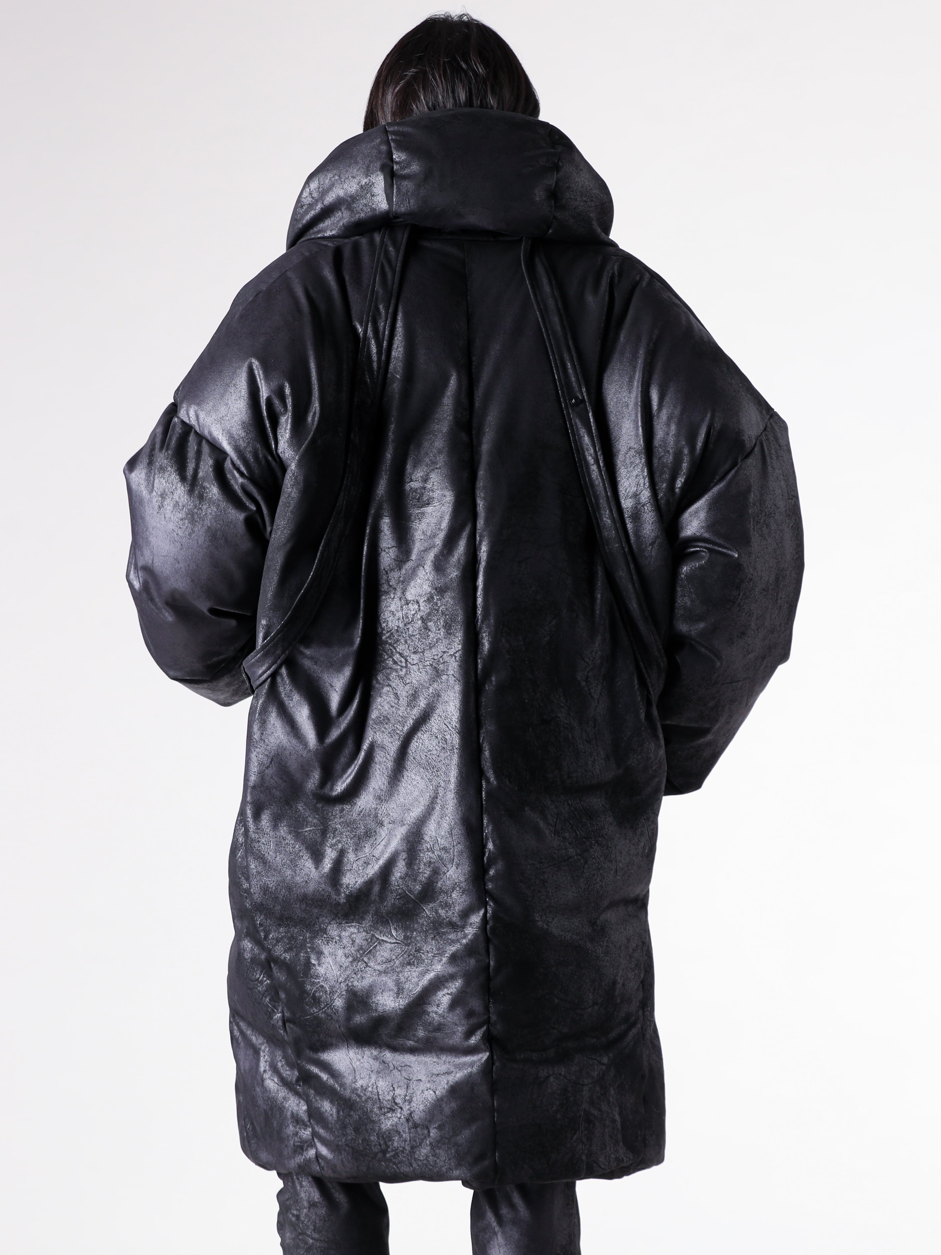 Justin Gall - 25AW styling - 上半身 - JGALL_RAWTAW25-02 - ABOMINABLE MAX PUFF PARKA - JGALL_RAWTAW25-28 - Layered Tar Waist Tee Brushed Slub Cotton - JGALL_RAWTAW25-42 - Titanium Layered Sphere Shades Cvb 1-003