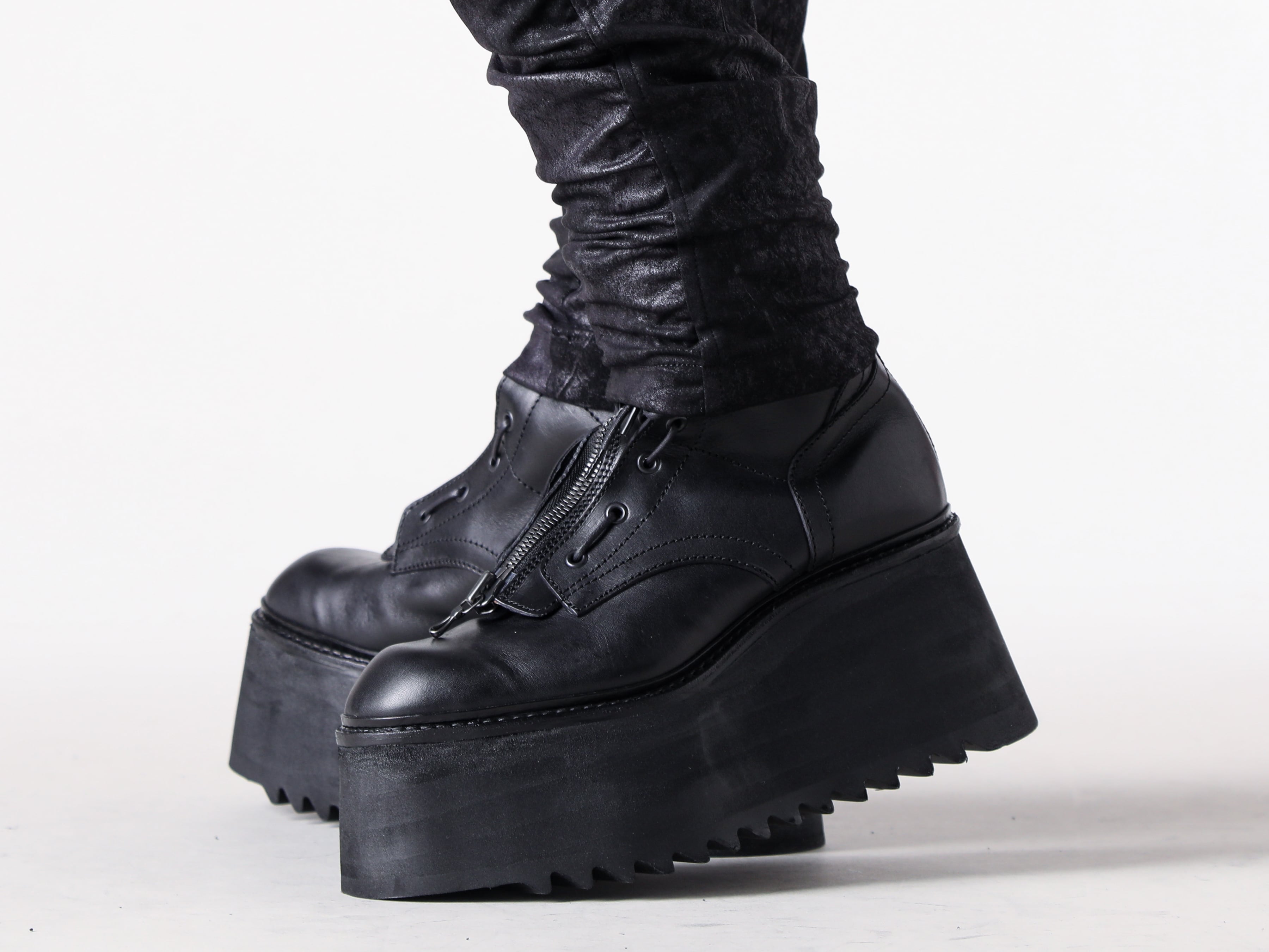 Justin Gall - 25AW  - 下半身 - JGALL_RAWTAW25-25B - Slim Recoil Trouser Vegan Grunge - 917FWM3 - COW SKIN BOOTS 2-006