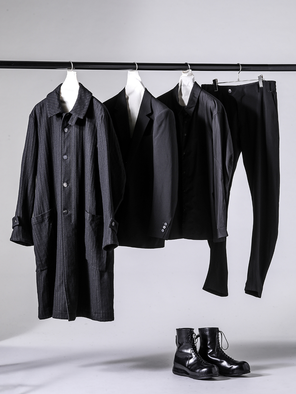 setup - 25-26AW - スタイル別・成人式のおすすめコーディネート - 4. DEVOA（デヴォア）：『“人間工学”が導き出す、究極の着心地』 3-0017