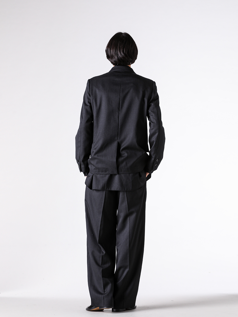 setup - 25-26AW - スタイル別・成人式のおすすめコーディネート - 2. IRENISA（イレニサ）：『上質な“遊び心”を纏う、大人の選択』 3-009