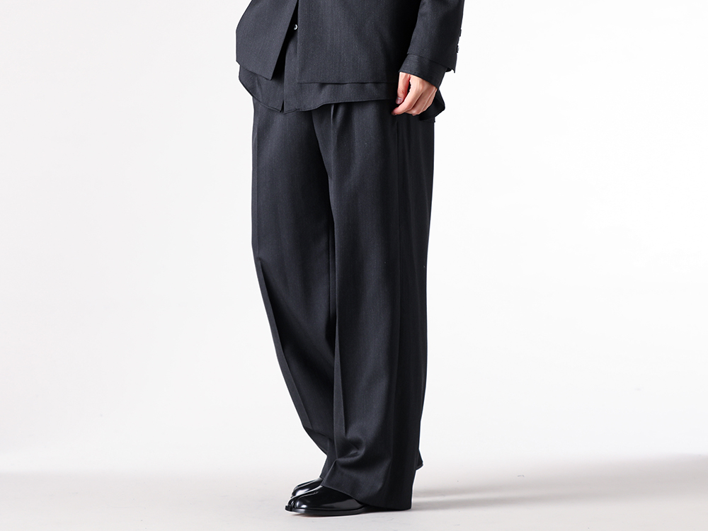 setup - 25-26AW - 全体の印象を決定づける「ブーツ」厳選5選 - 3. MAISON MARGIELA / Tabi Chelsea Boots (Black) / S57WU0150 5-009