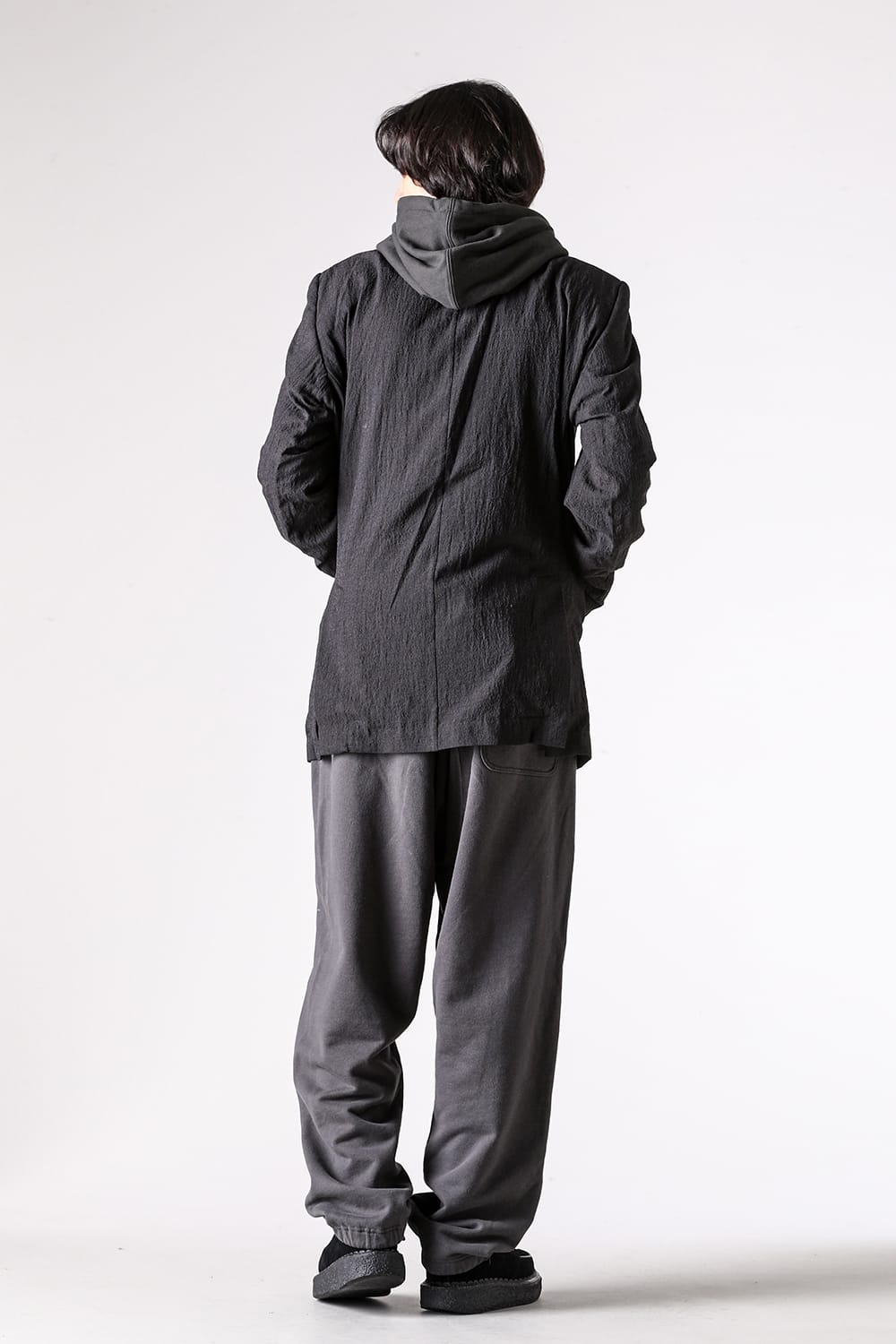 Jackets - 25-26AW  - Design and Silhouette with Unique Brand Interpretation: Tailored Jackets that Draw Out the Wearer's Individuality - Maison MIHARA YASUHIRO | Coexistence of Street and Classic: A Revolutionary Triple-Layered Jacket 2-009