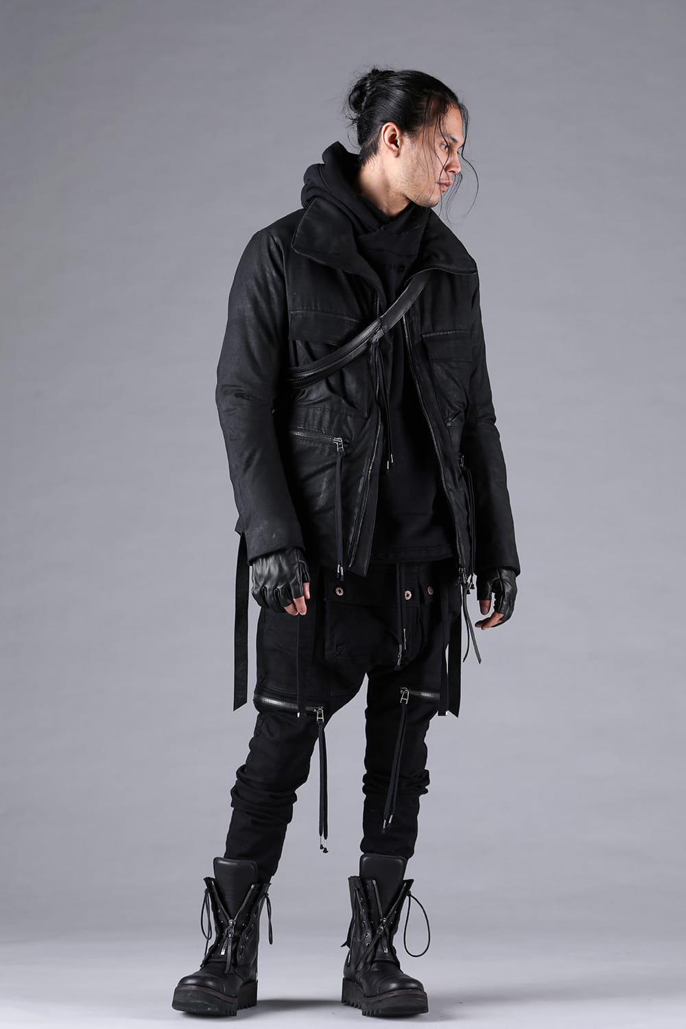 Jackets - 25-26AW - Balance of Minimalism and Cold Protection: High-Neck Design Jackets that Emphasize Silhouette - D.HYGEN | Heat Retention of Polish Down: Unique Smooth Texture from Product Coating 4-005