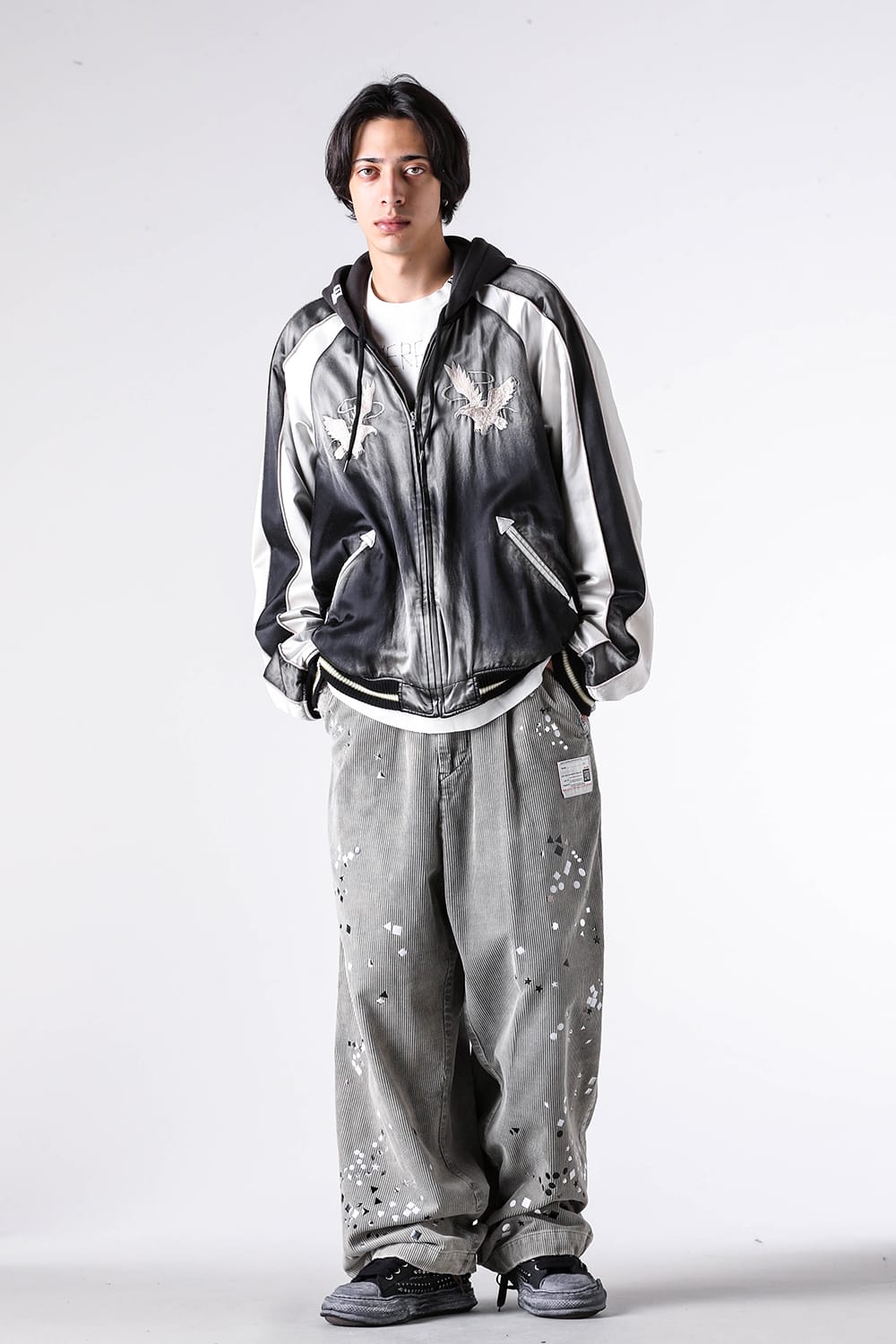 Blouson - 25-26AW - Maison MIHARA YASUHIRO | Eagle Embroidery & Faded Satin. A Modern Hybrid Souvenir Jacket with Integrated Hoodie - Reversible Souvenir Jacket （Black） / J15BL143 6-001