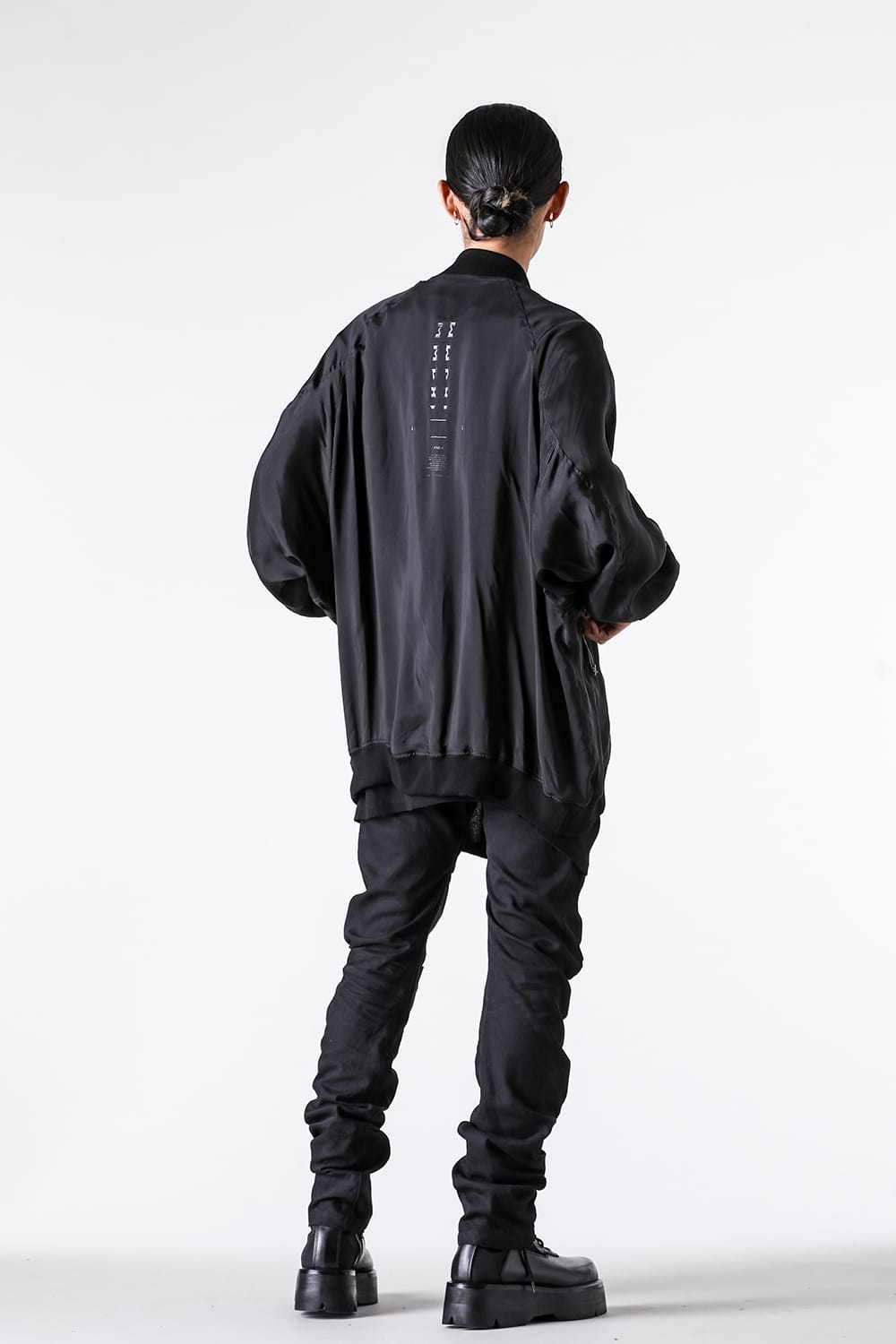 Blouson - 25-26AW - JULIUS | Refined Sheen and Elegant Drape. A Mode-Driven MA-1 in Cupro Taffeta - CUPRO TAFFETA BLOUSON （BLACK） / 907BLM1 9-003