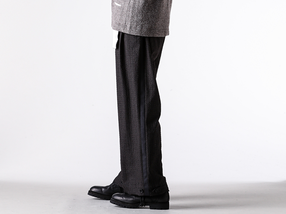 KLASICA (クラシカ) - 25-26AW  - 下半身 - Side Tucked Wide Straight Trousers (25S-ONP-C23) - Norvegian welted Vibram-sole Back Zip Race Up Boots (795BZV_N) 2-003
