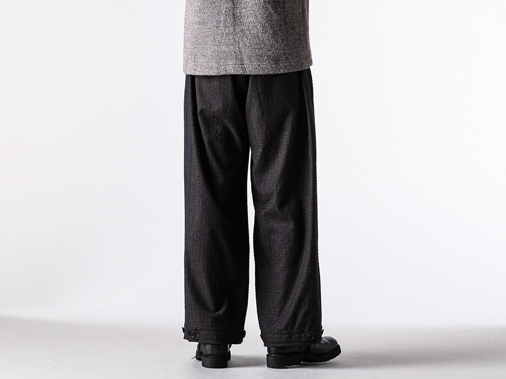KLASICA (クラシカ) - 25-26AW  - 下半身 - Side Tucked Wide Straight Trousers (25S-ONP-C23) - Norvegian welted Vibram-sole Back Zip Race Up Boots (795BZV_N) 2-004