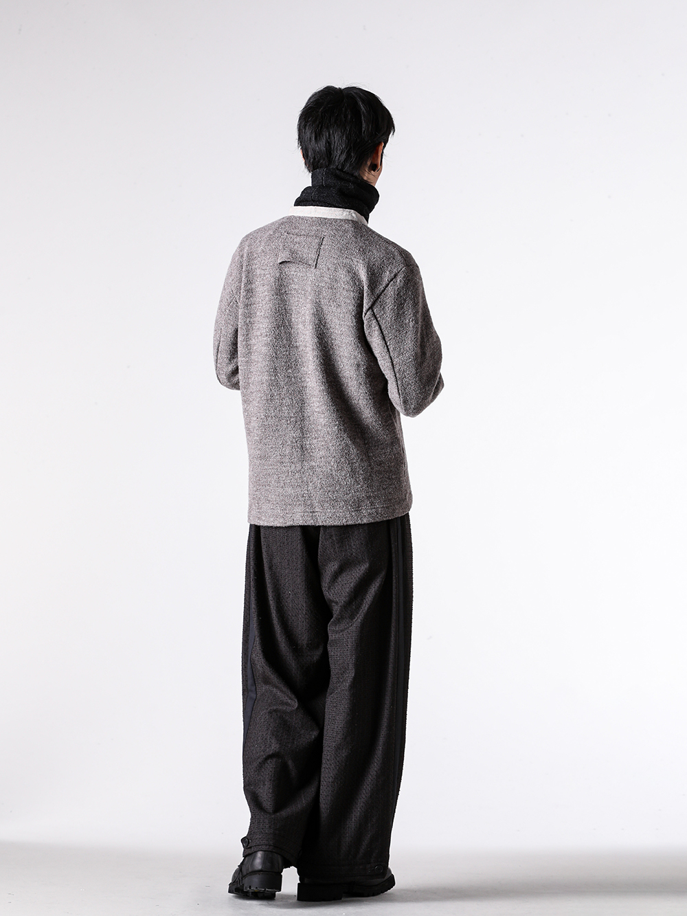 KLASICA (クラシカ) - 25-26AW - 見出し3 - コーディネート全体の写真一覧 3-004