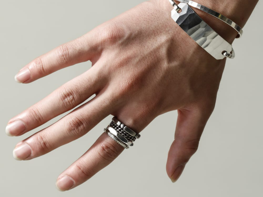 WERKSTATT:MUNCHENのシルバーリング15選｜重厚感と繊細さが両立する