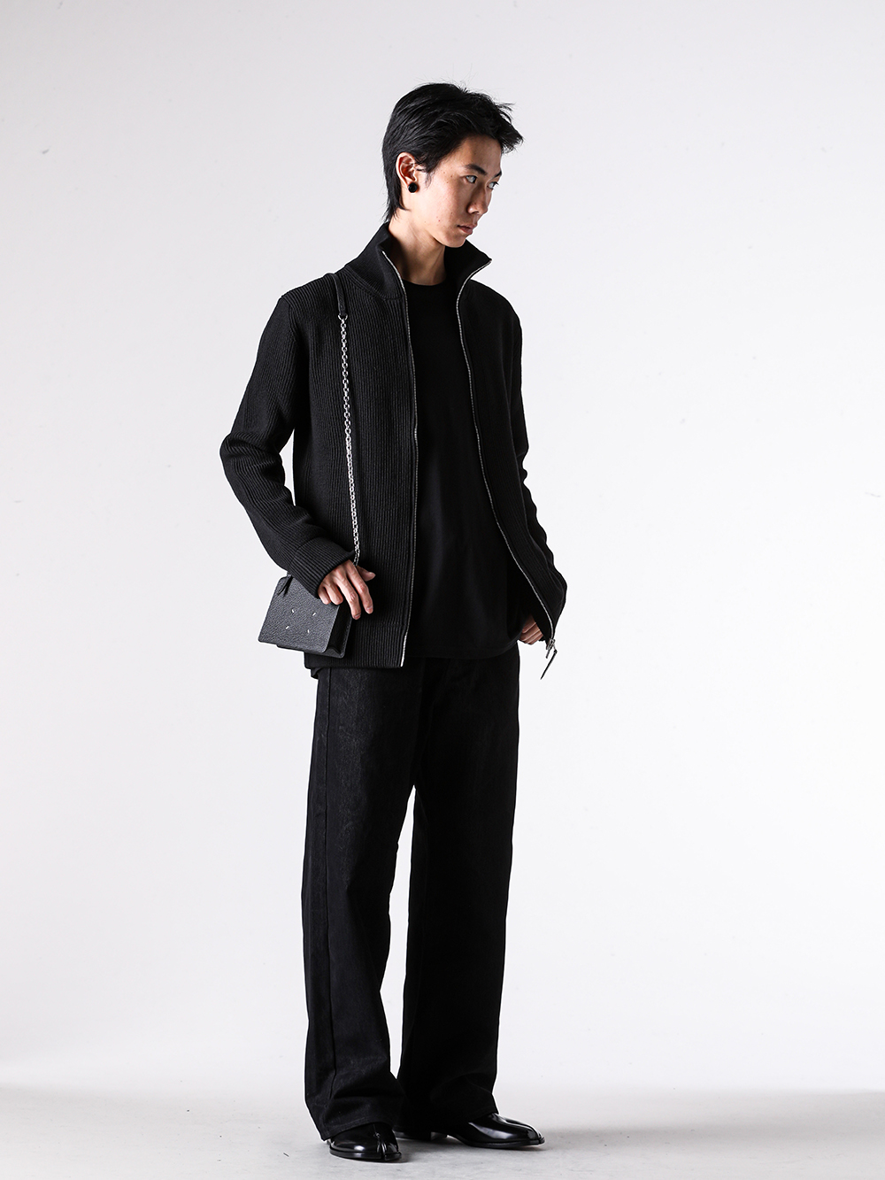 Maison Margiela(メゾン マルジェラ) ドライバーズニット コーディネート