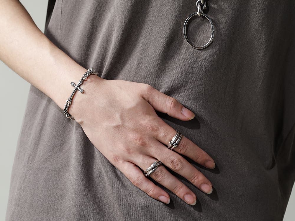 WERKSTATT:MÜNCHEN（ワークスタット・ミュンヘン） - ネックレス - ネックレスを贈るときに失敗しない3つのポイント - 2. 長さとボリュームで「どこで着けるか」をイメージする 3-003