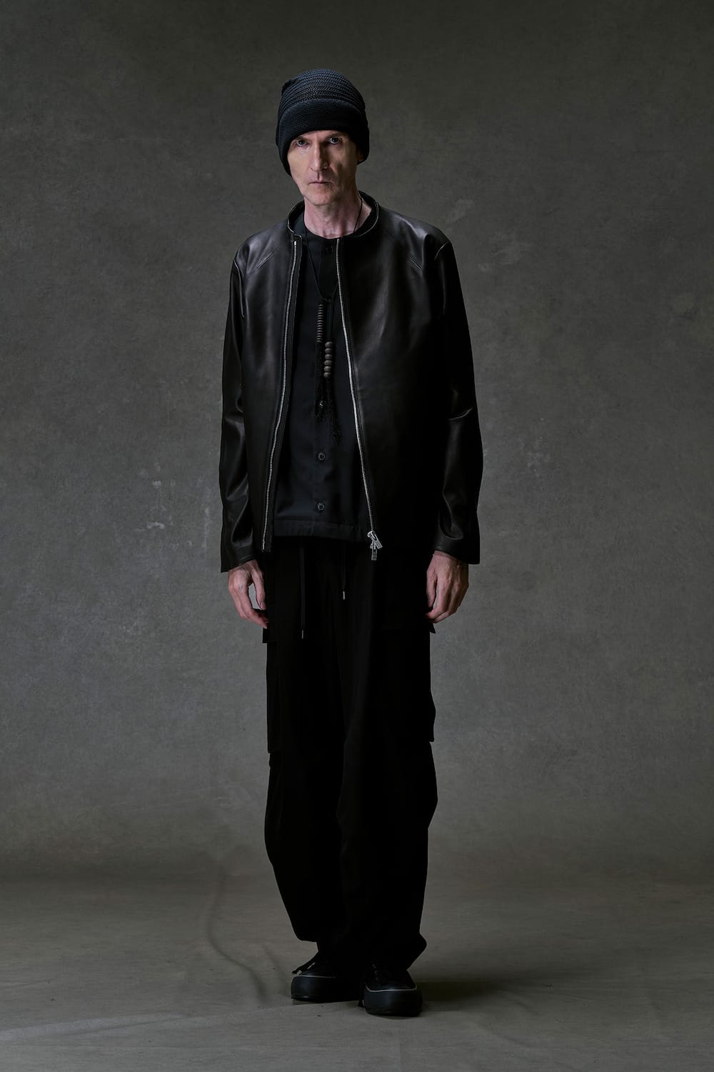 入荷情報]DEVOA 26SSより、レザージャケット、バッグ、スニーカーなど