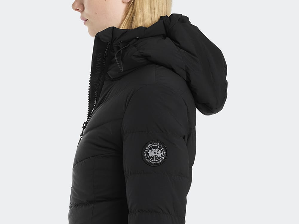 CANADA GOOSE - Urban and refined designs that are easy to style
