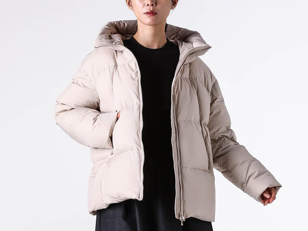 タトラス ダウンのレディース 人気ランキング 2025年 TOP5 第4位 ゆったりとしたリラックスフィットとAラインシルエットが特徴な「GIGI」