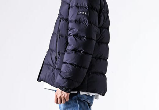 TATRASのダウンジャケット