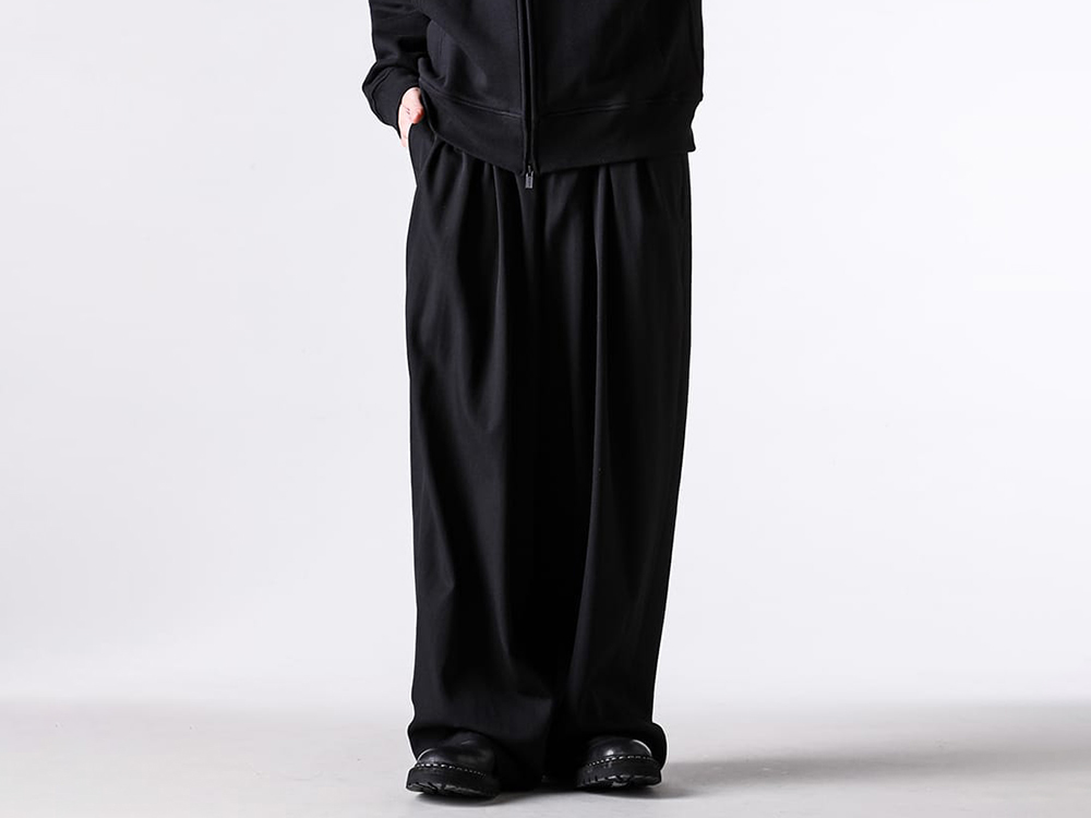 Yohji Yamamoto POUR HOMME - 26SS - Yohji Yamamoto POUR HOMME 1st Delivery Items - 12 tucks pants （Black） / HK-P06-100 1-0017
