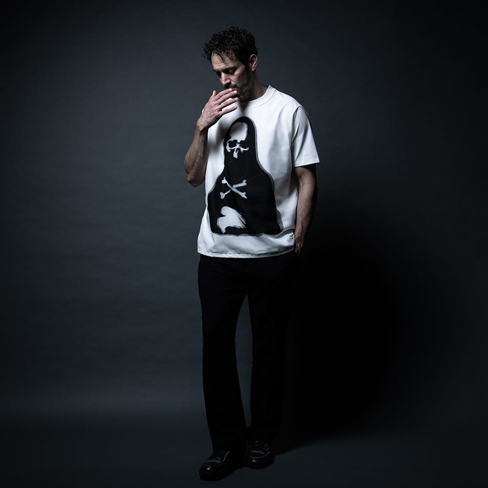 mastermind JAPAN - 2026SS - T-shirt - Mona Lisa Motif × Skull Silhouette - MJ26C16-TS003 (WHITE) 3-004