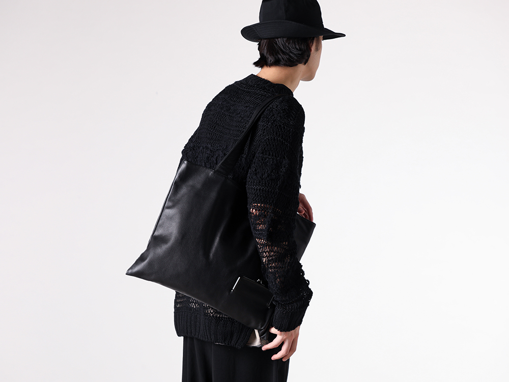 Yohji Yamamoto POUR HOMME 26SS ブラックの陰影をニットで表現した