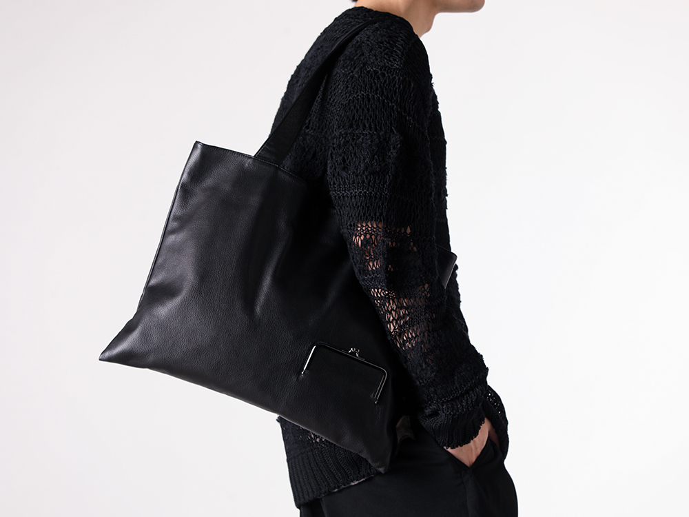 Yohji Yamamoto POUR HOMME 26SS ブラックの陰影をニットで表現した