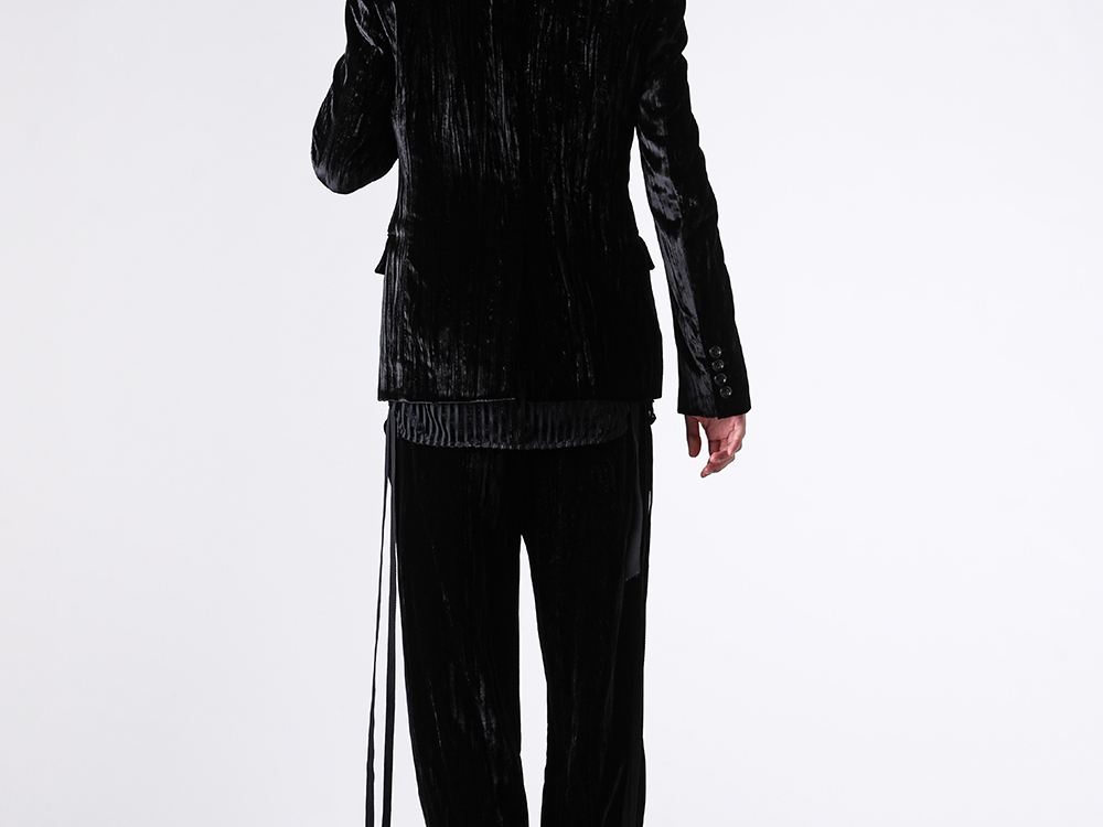 Combination with a plain inner layer