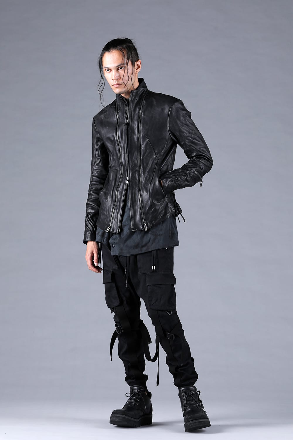 D.HYGEN 26SS Horse Leather Jacket：原皮のシボを活かした1.1mm厚