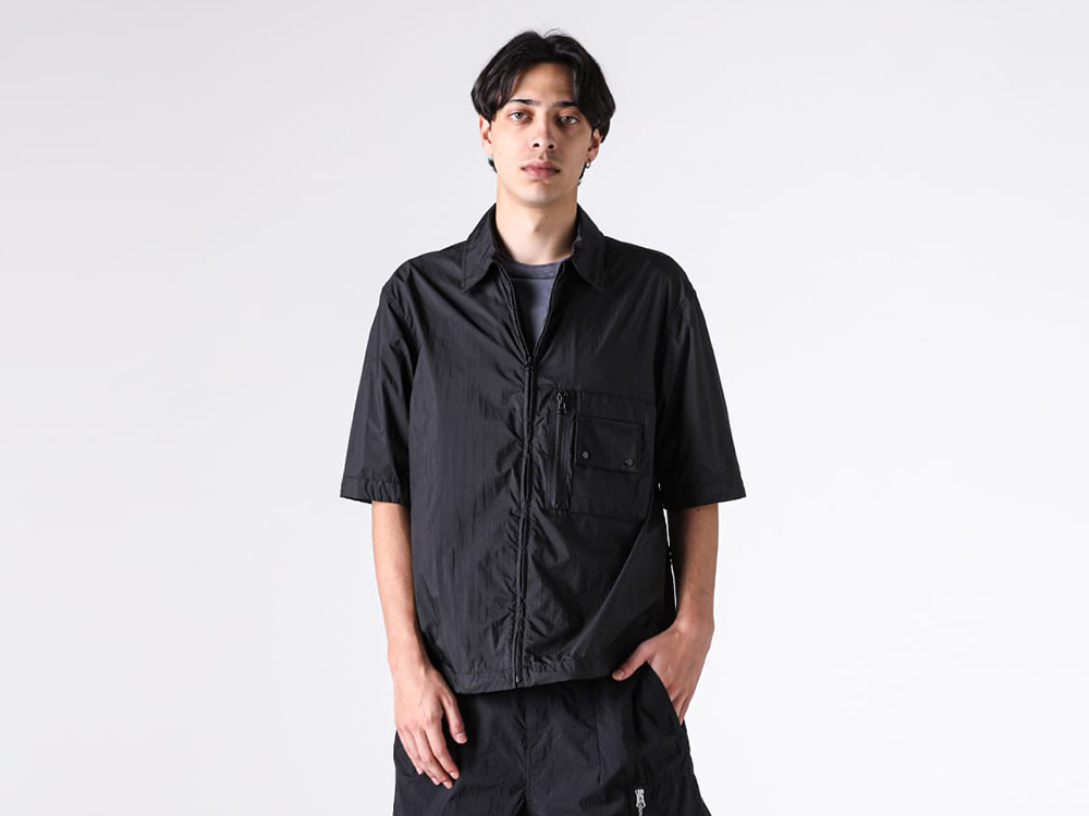 HELM JACKETの画像