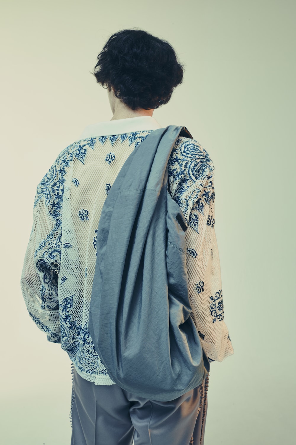 TAAKK サークルバッグ 風呂敷から生まれた平面と立体のフォルム -FASCINATE