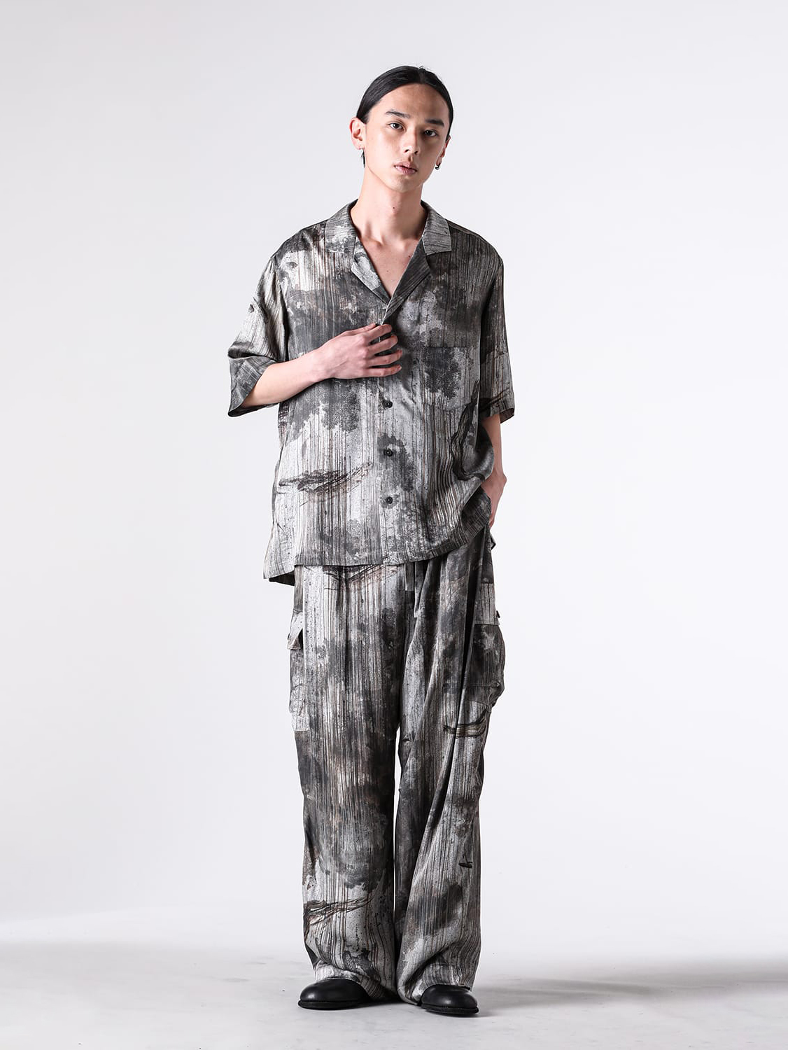 Full body image of Styling 2